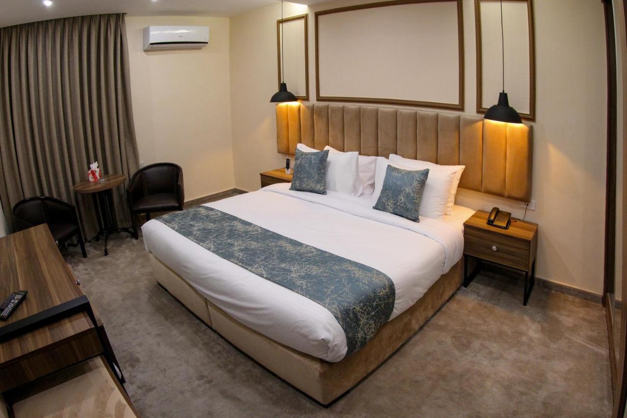 Post Boutique Hotel Amman Extérieur photo